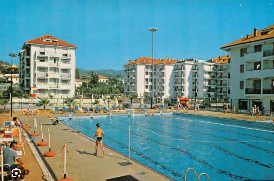 Condominio Ariazzurra S. Bart. San Bartolomeo Al Mare Exterior foto